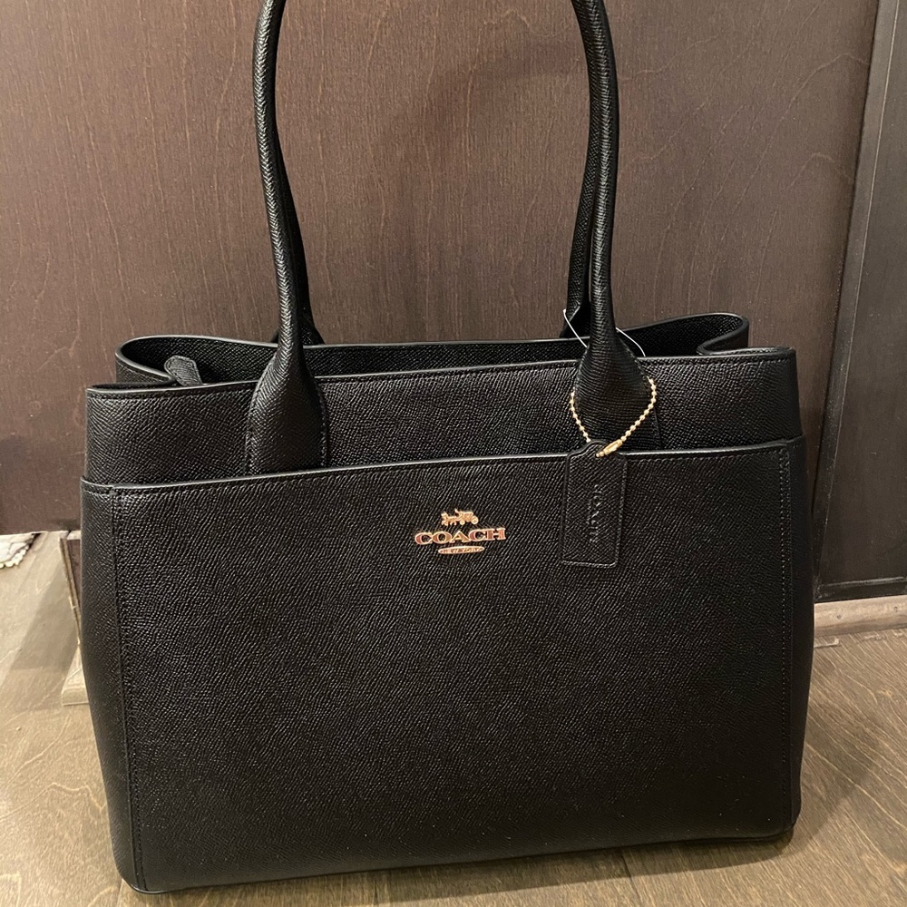 Coach Casey handbag Nwt black
